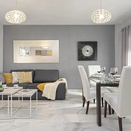 -malagasunapts-city Centre Mariblanca Apartment